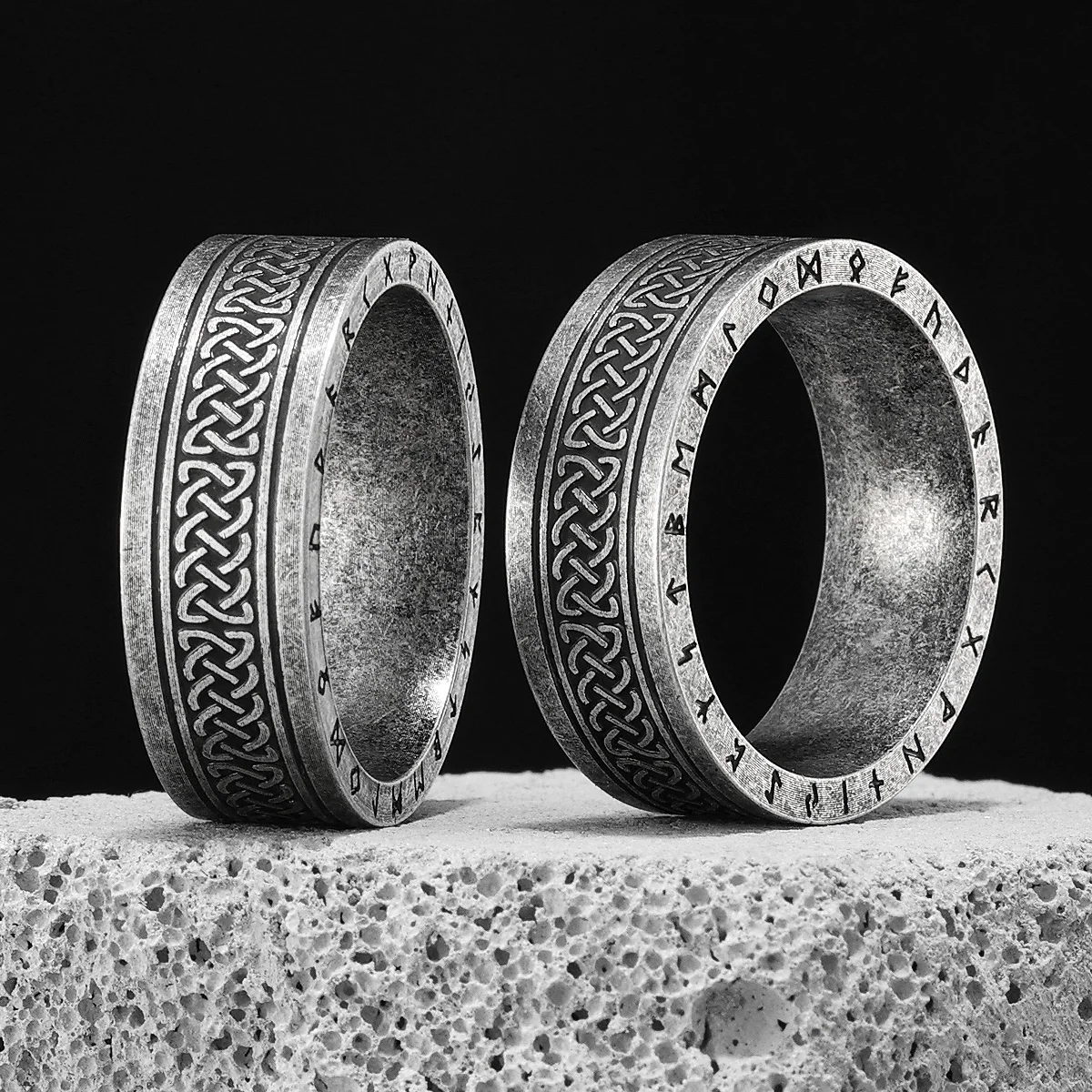 

Viking Runes Celtic Knot Stainless Steel Womens Mens Rings Vintage Simple Punk for Boyfriend Jewelry Creativity Gift Wholesale