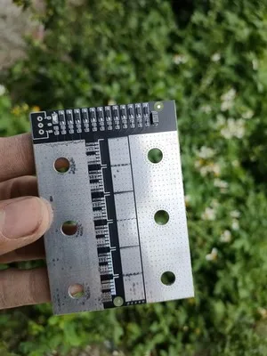 

Точечный сварочный аппарат MOS для литиевых батарей