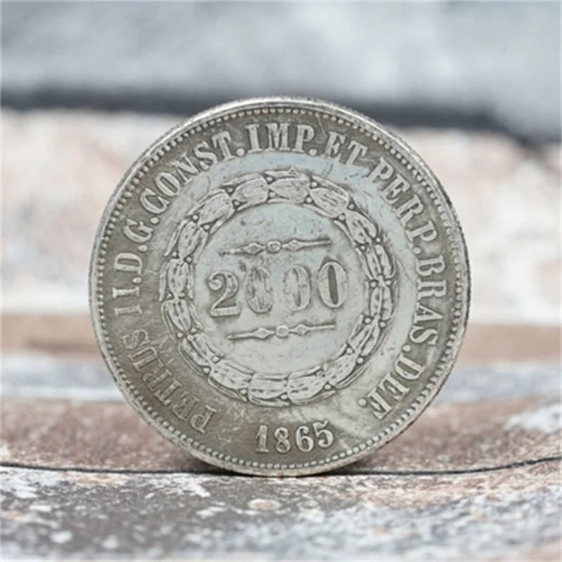 

Коллекция бразильских 1865 швейцарских серебряных долларов 2000