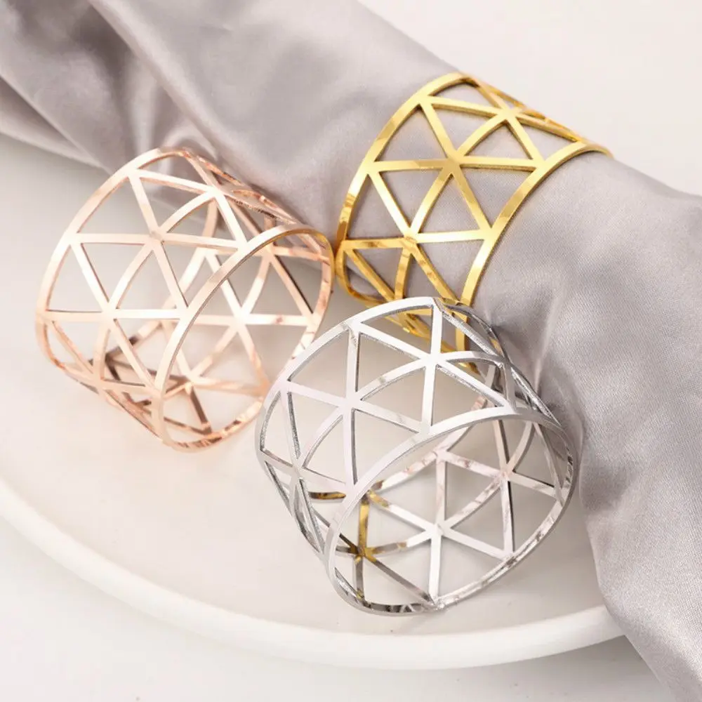 

Rose Gold Silver Alloy Prismatic Mouth Napkin Rings Wedding Party Table Decoration Towel Hollow Buckle Holder Home Accessories