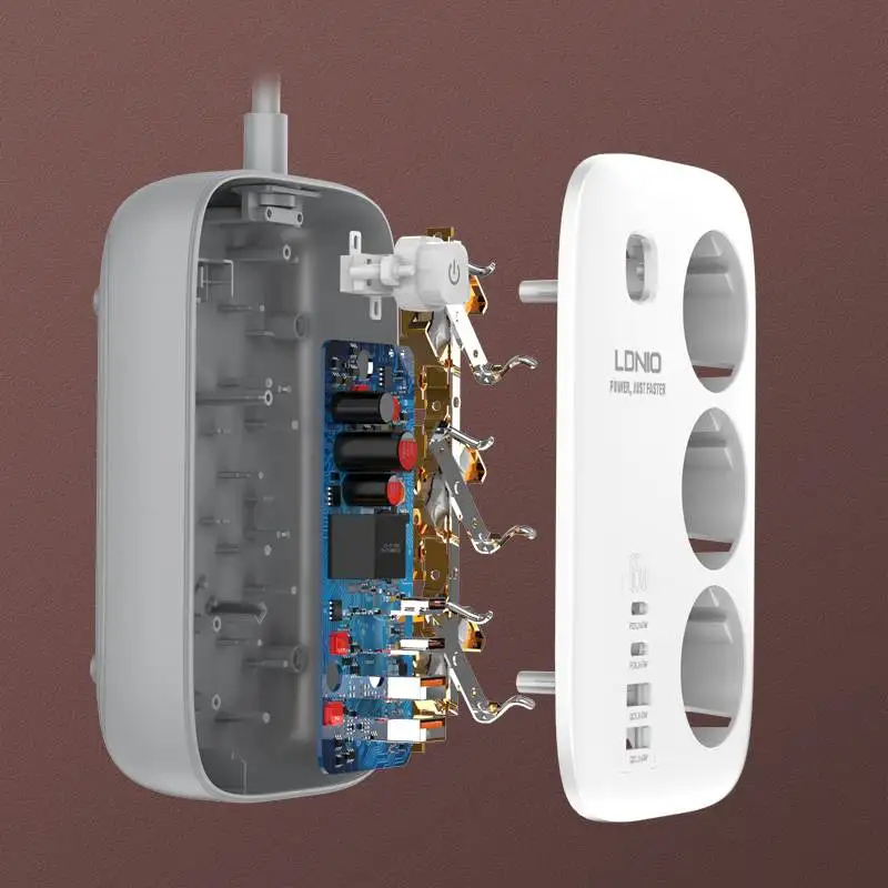 Сетевой фильтр на 7 портов 3250 Вт 2 usb-a + usb-c 3 разъема PD QC3.0