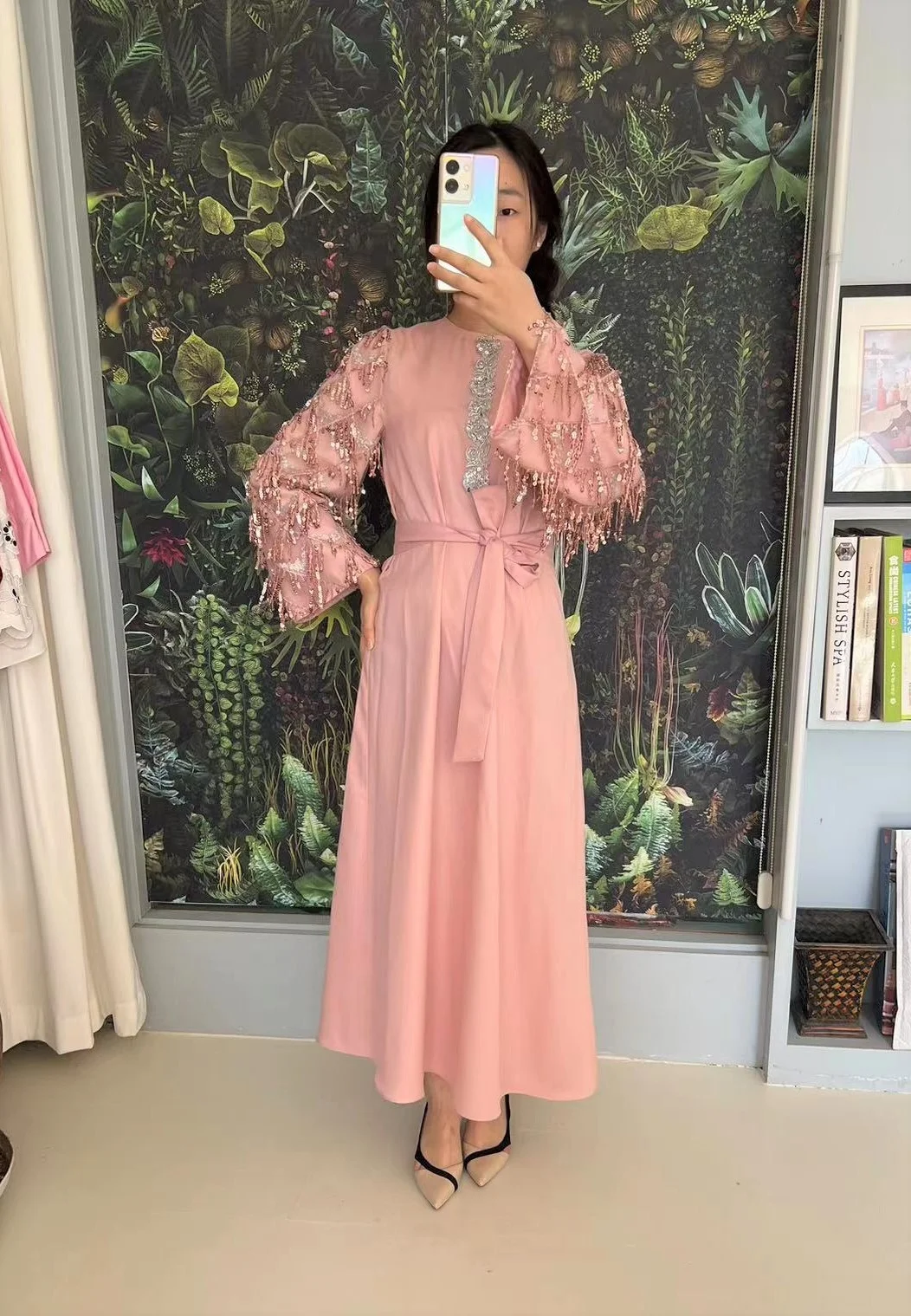 Muslim Arab Dubai Women Embroidered Sequin Loose Dress Long Sleeves Islamic Arabic Eid Mubarak Kaftan Abaya Turkey Long Dress