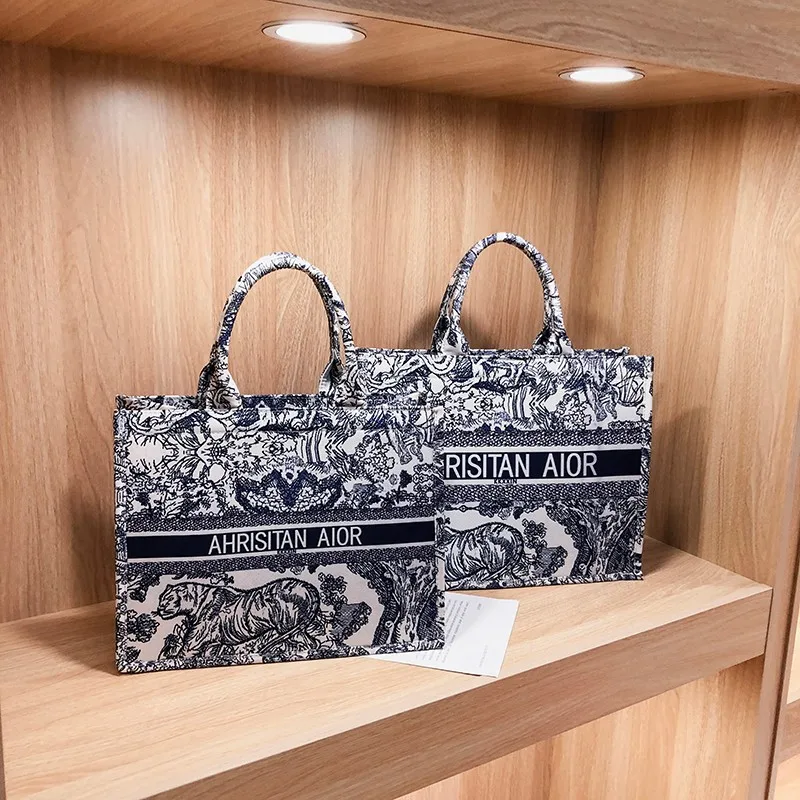 2023 New Vintage Famous Designer Embroidery D Shoulder Bags High Quality Large Capacity Casual Totes Women Purse And Handbags