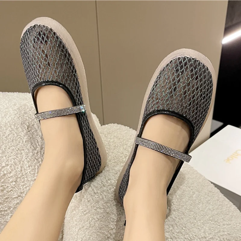 

Шлепанцы женские на плоской подошве, сетчатые сандалии, платформа, шикарные дизайнерские, сланцы, для прогулок, повседневная обувь, лето 2022