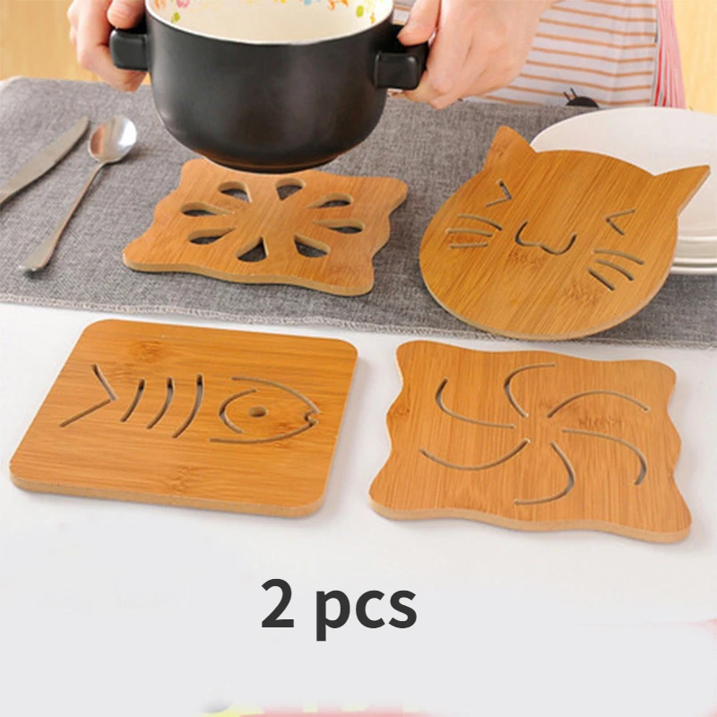 

Kawaii Design Hollow Wooden Coaster Kitchen Thickening Anti-scalding Heat Insulation Pad Pot Plate Table Mat Table Decoration