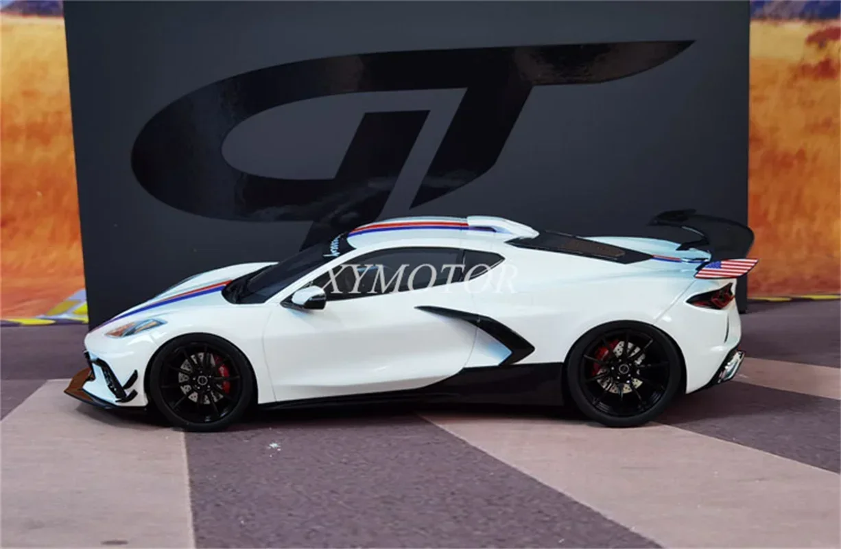 Модель автомобиля GT Spirit 1/18 из смолы для Chevrolet Corvette C8 Hennessey 2021 белая игрушка хобби