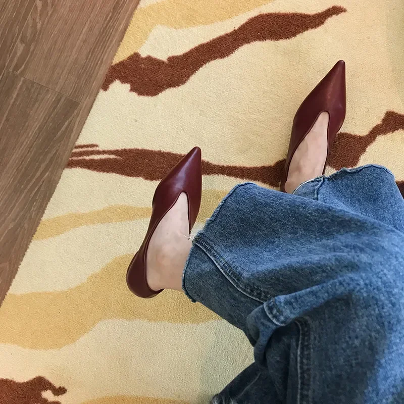 Женские туфли на плоской подошве повседневные Нескользящие с острым носком