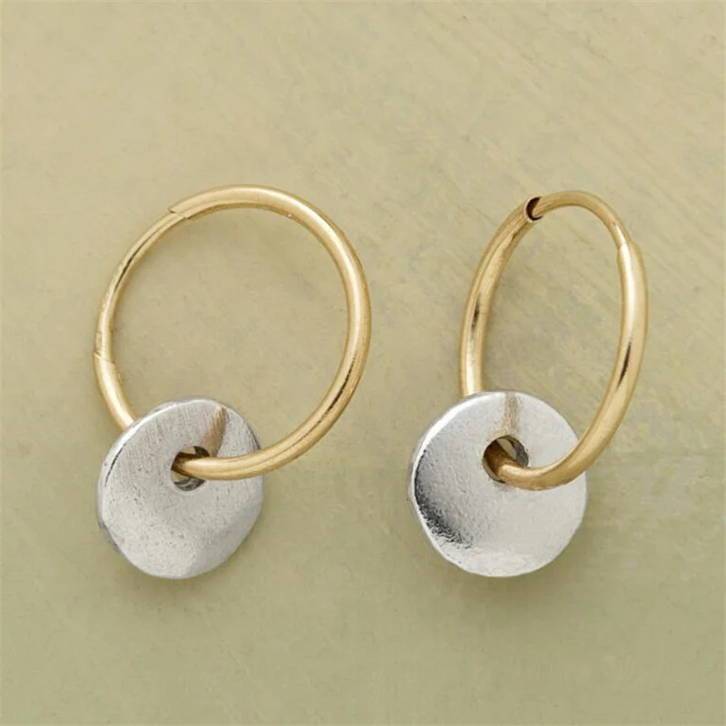 

European and American Fashion Simple Round Hoop Earrings Two-color Electroplating High-quality Personality Niche Earrings