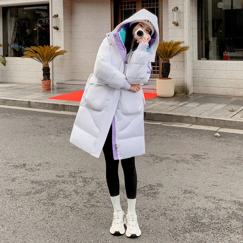 Женская стеганая зимняя утолщенная студенческая куртка средней длины с