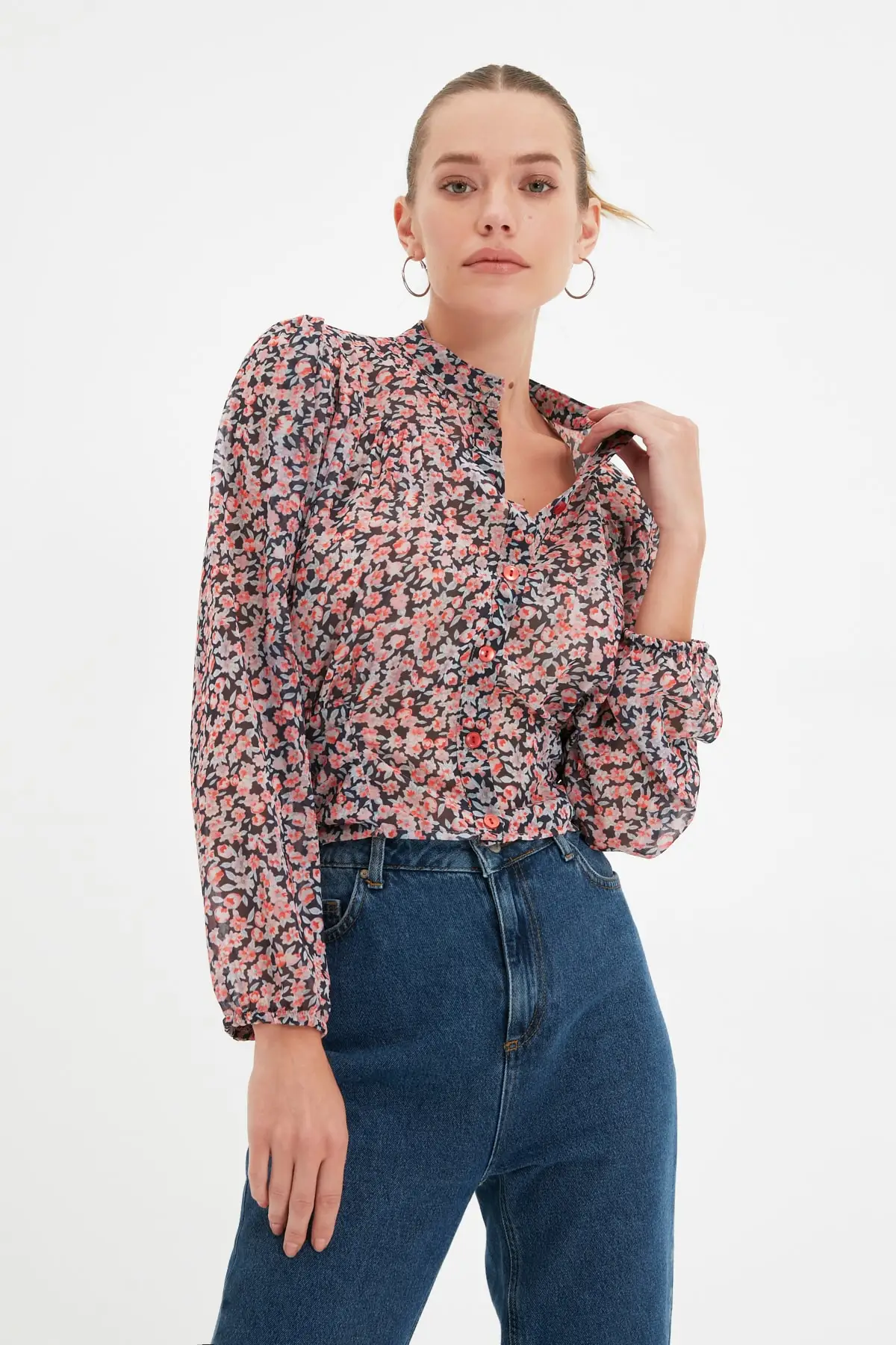 

Trendyol Upright Collar Shirt TWOAW22GO0869