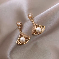 2022 new trend micro pave zircon fan earrings for women gold color elegant pearl party jewelry earrings drop shipping