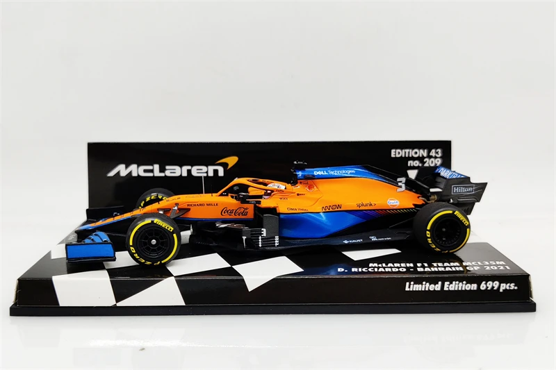 

MINICHAMPS 1:43 MCLAREN F1 TEAM MCL35M - DANIEL RICCIARDO #3 - BAHRAIN GP 2021 Resin Model