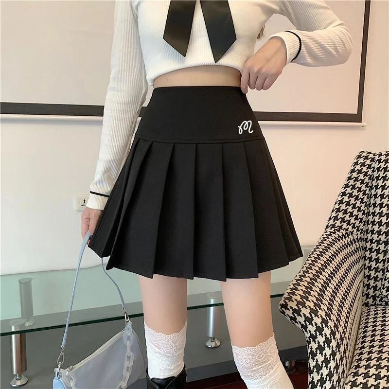 

Women's Golf Clothing 2022 Autumn Women Golf Wear horse Female Sports Shorts Tennis Skirt Pleated Short Skirt Mini Skirts