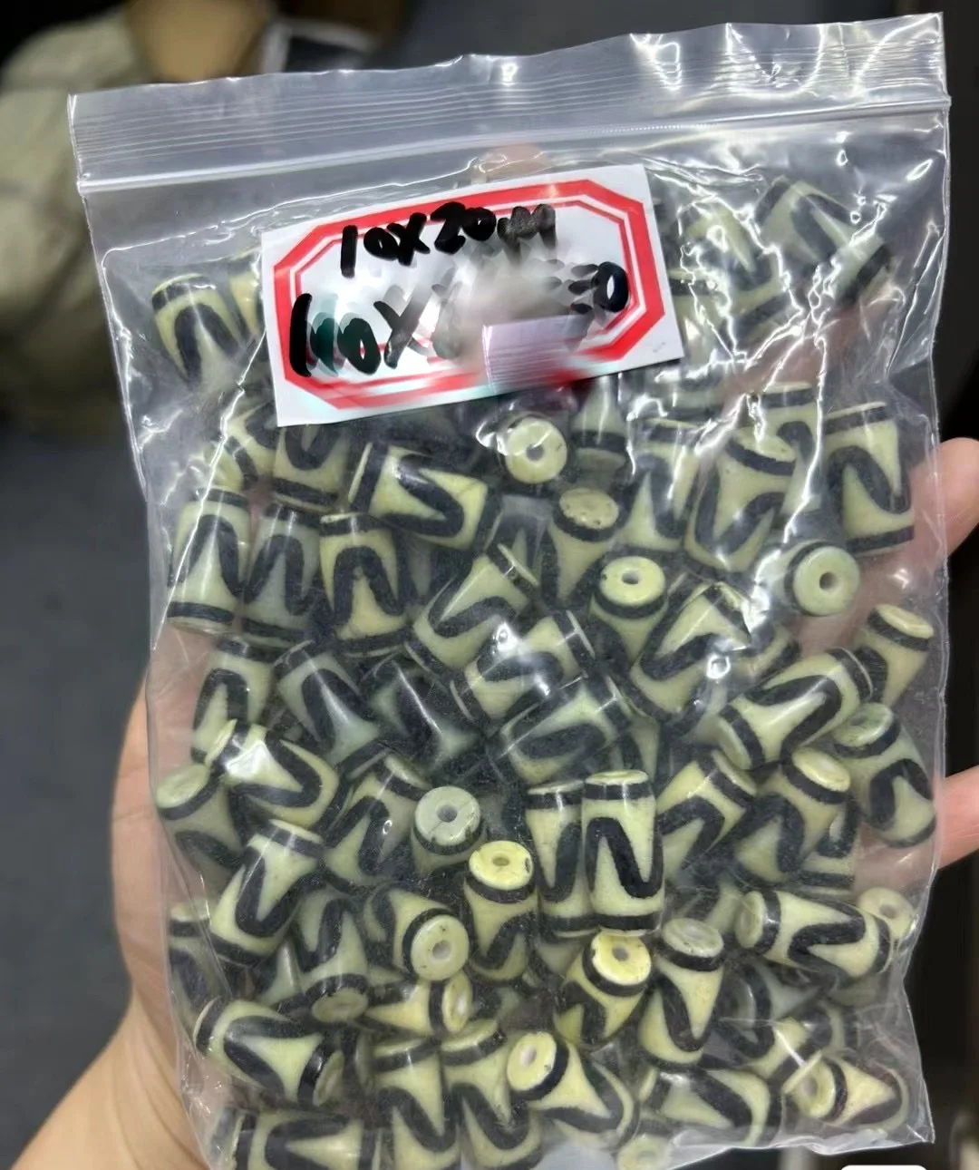 

Набор из 100 тибетских старых агатов, тигровых зубов, Супер Энергия от LK brother, для рукоделия, амулет 20220Ar LZK