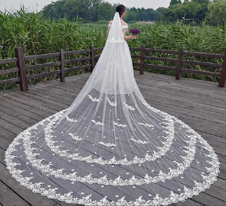

Real Photos Lace Edge 4 Meters Cathedral Wedding Veils with Comb Long White Ivory 2 T Bridal Veils Real Photo