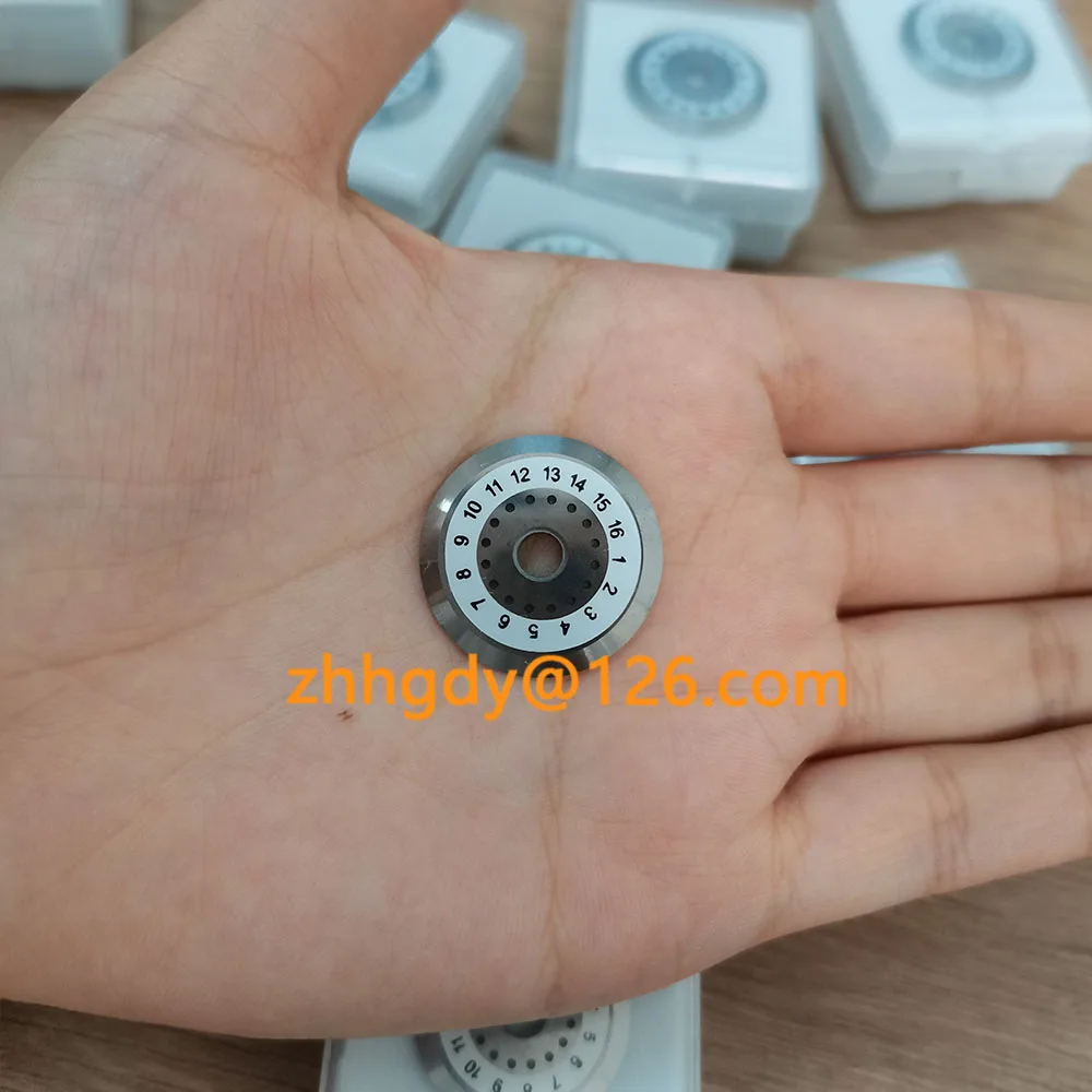 Low PriceCT-06 CT-30 HS-30 Fiber Cleaver Blade CT30 CB-16 Cutting Knife Blades 16 Faces 48000-50000 Times