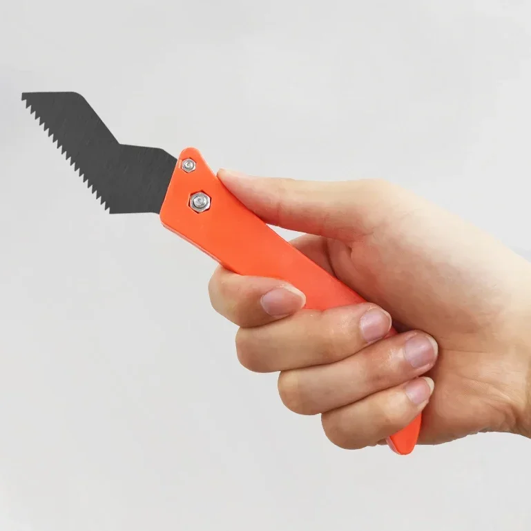 Рисунок 3 - Инструмент для чистки зазора плитки