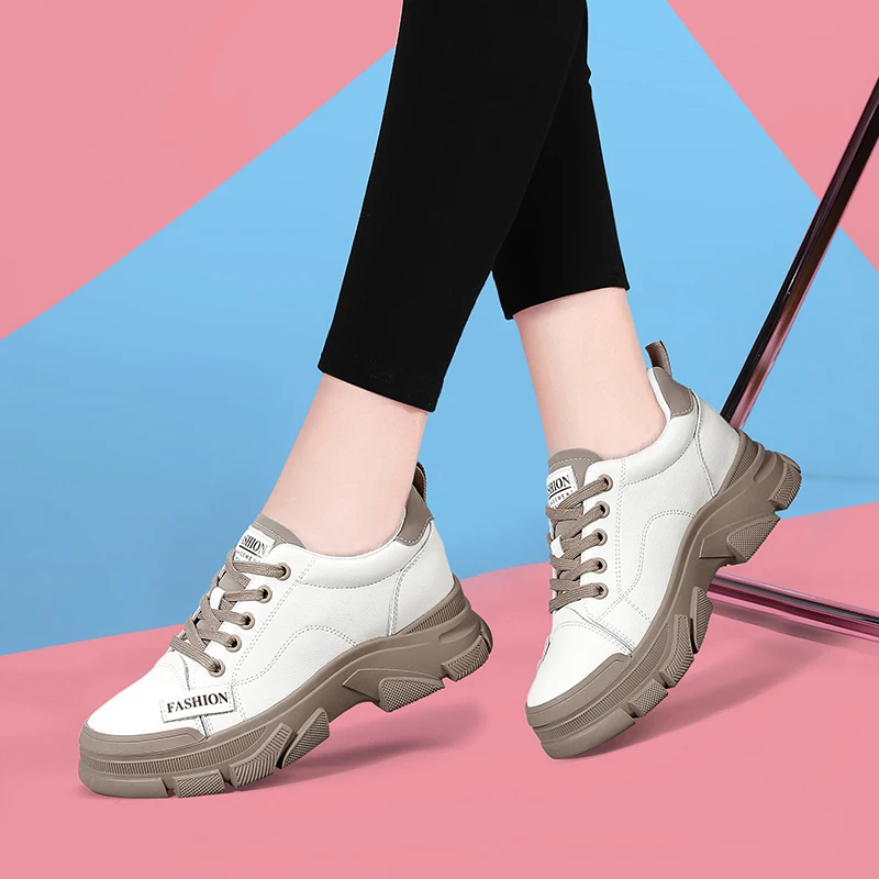 Кроссовки из натуральной кожи обувь для треккинга новая женская на толстой