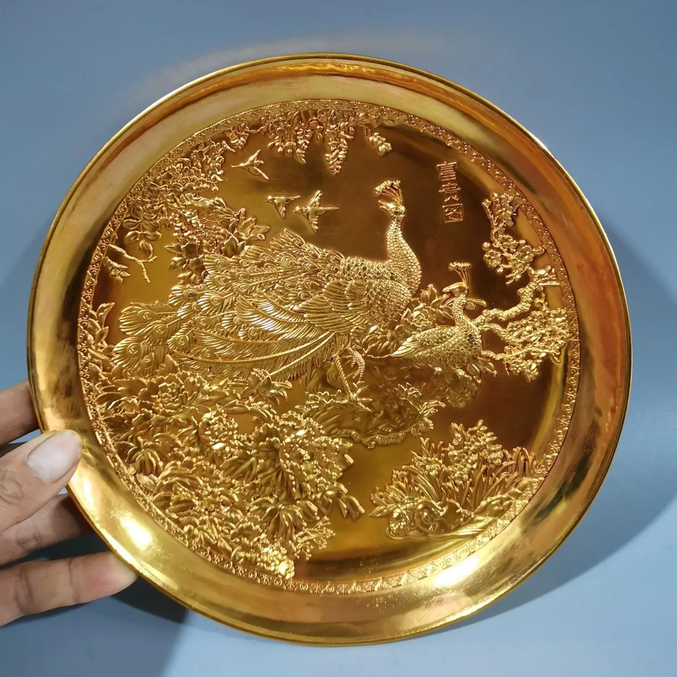Золотая декоративная тарелка скульптура павлина орнамент простая креативная