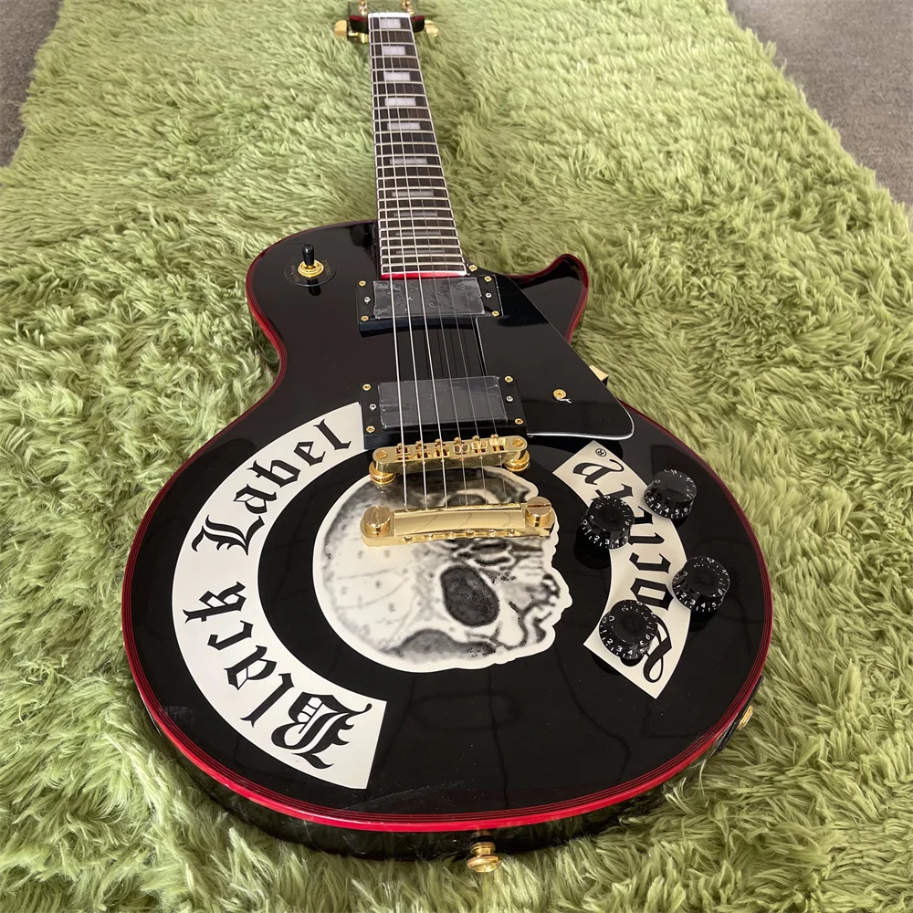 

Free Shipping in Stock Electric Guitar black&white skull 2H pickups rosewood fretboard guitar 6 strings Guitars guitarra