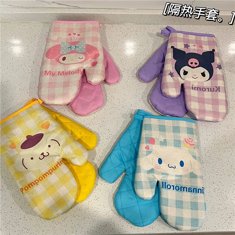 

Sanrio Gloves Cute Anime Figures Cinnamoroll Kuromi Melody Pompom Purin Cartoon Microwave Baking Kitchen Oven Heat-proof Gloves