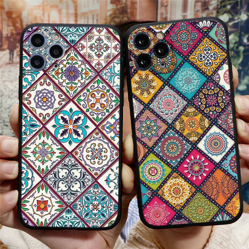 

3D Emboss Vintage Retro Lattice Flower Phone Case For iPhone 7 8 6 6s Plus SE 2020 11 12 13 Pro Xs Max XR X TPU Silicone Cover