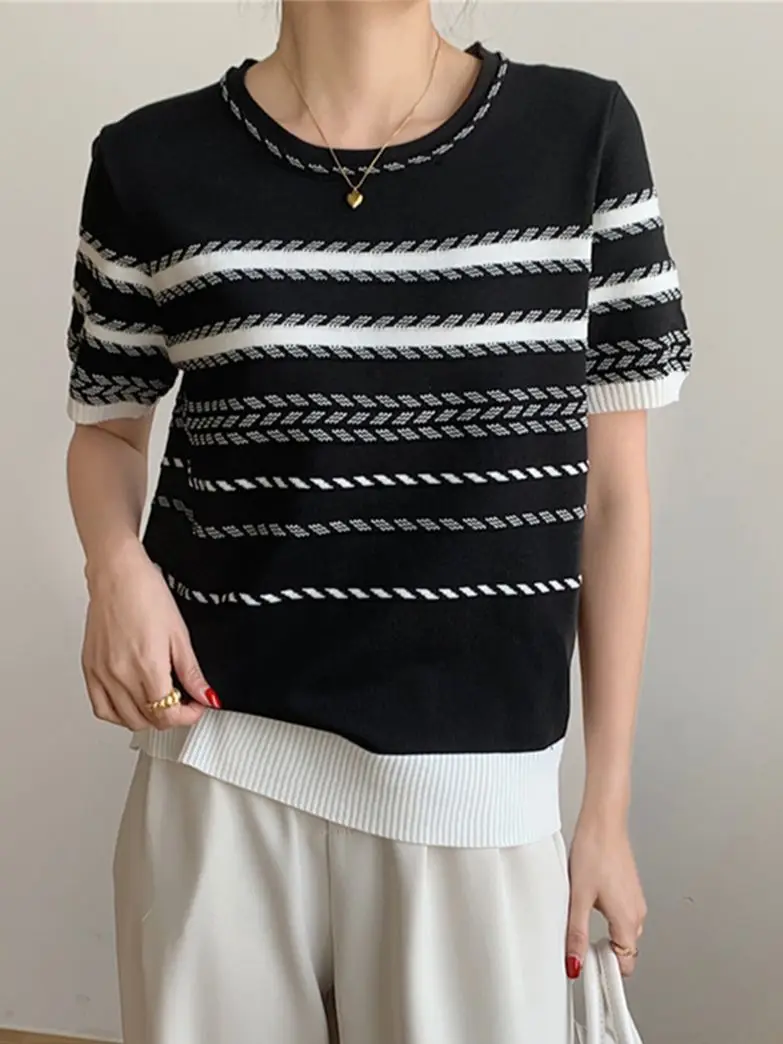 

HziriP All Match Thin O-Neck Office Lady Women T-Shirts Sweaters New Stripes Fashion Bottom Summer Short Sleeves Pullovers