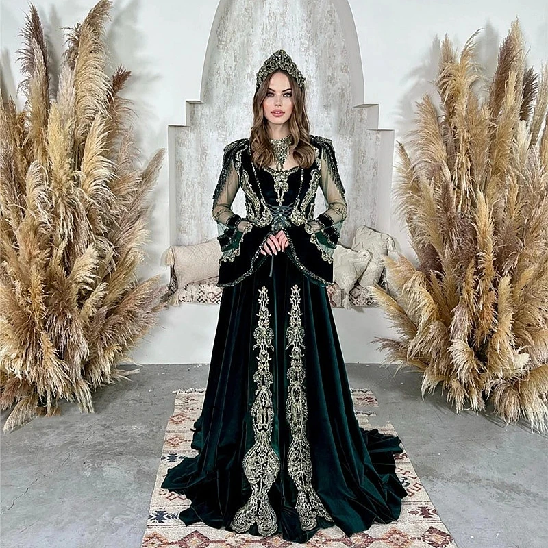 

Hunter Green Velvet Turkey Kaftan Evening Occasion Dresses Tassel Beaded Applique Afghan Dubai Long Sleeve Prom Occasion Gown