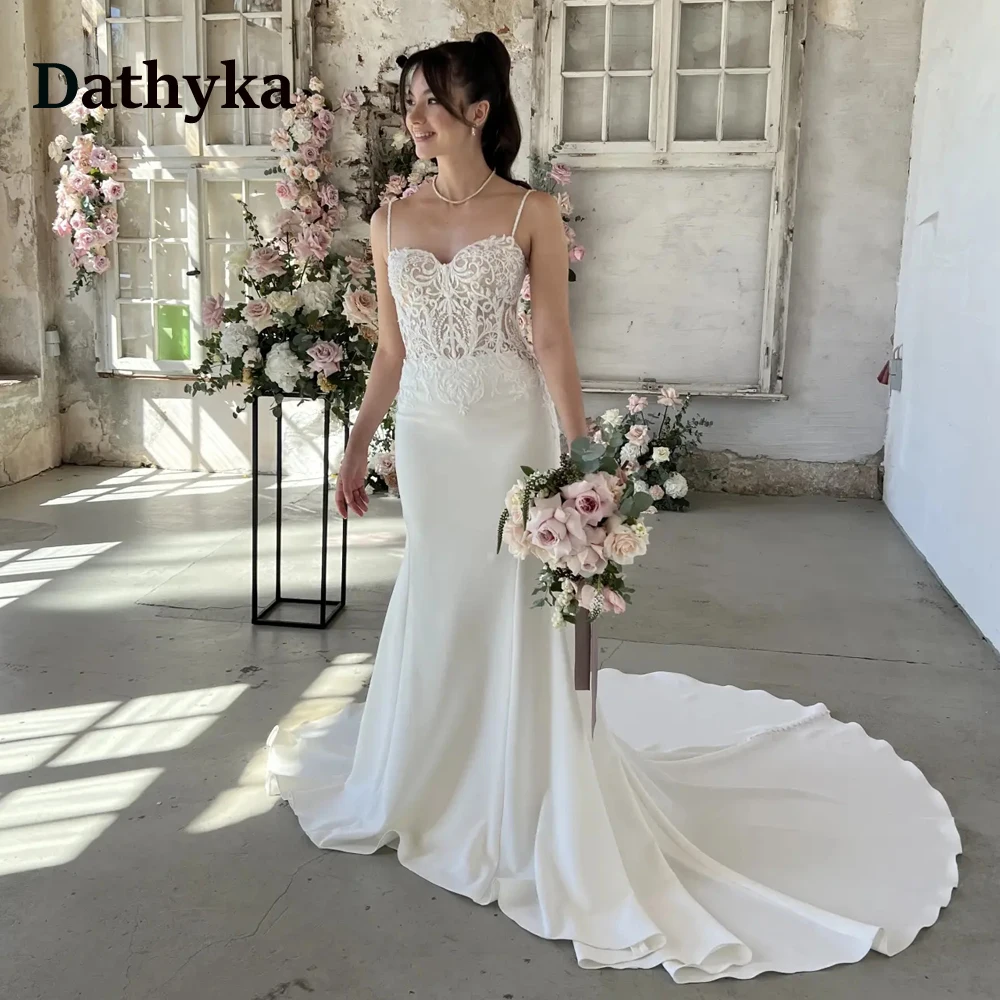 

Dathyka Elegant Sleeveless Wedding Gown Lace Appliques Mermaid Spaghetti Strap Sweetheart Satin Button Court Train Custom Made