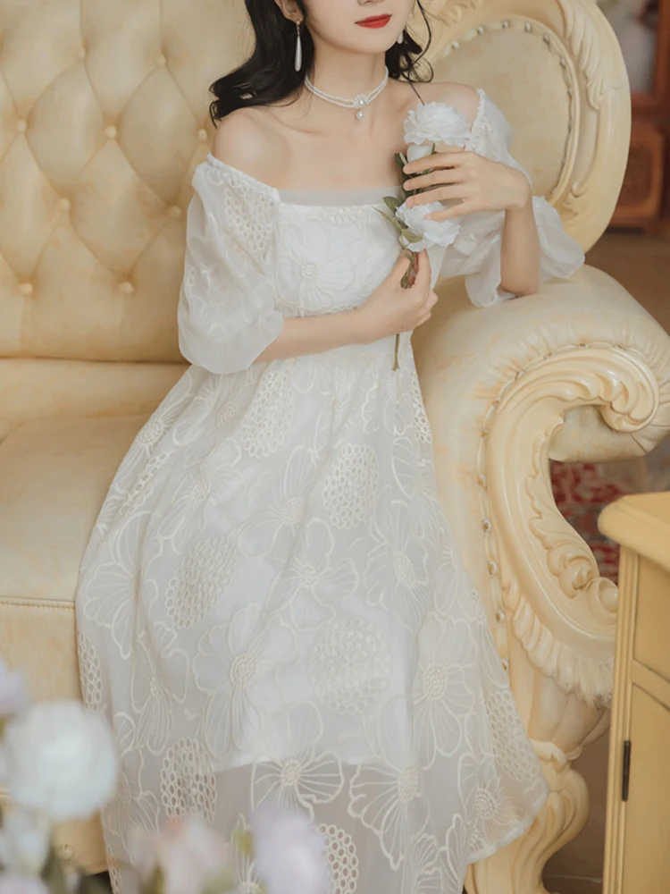Lychee soda French skirt bubble sleeve square neck dress for women 2021 limited price pure white lace Printed Dress |