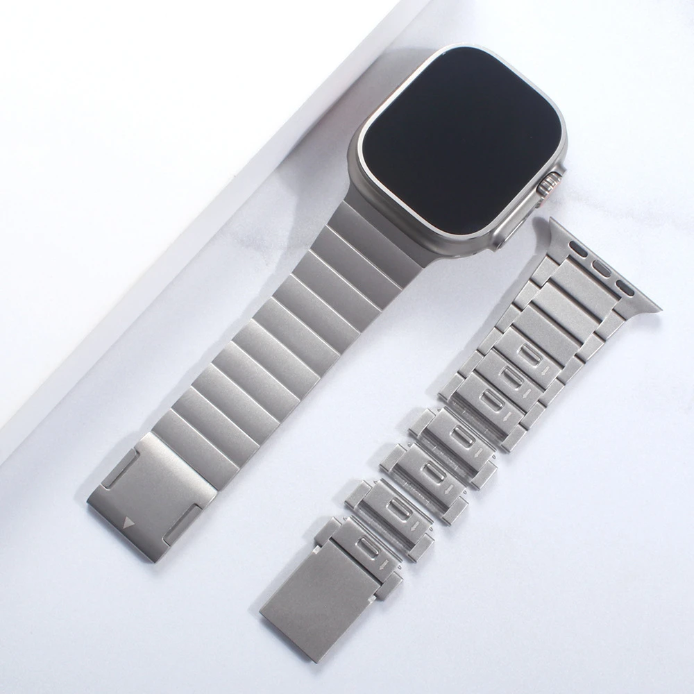 Luxury Stainless Steel Strap for Apple Watch Band Ultra 49mm 45mm 44mm 42mm Titanium Color Magnetic Bracelet for IWatch 8 7 6 5