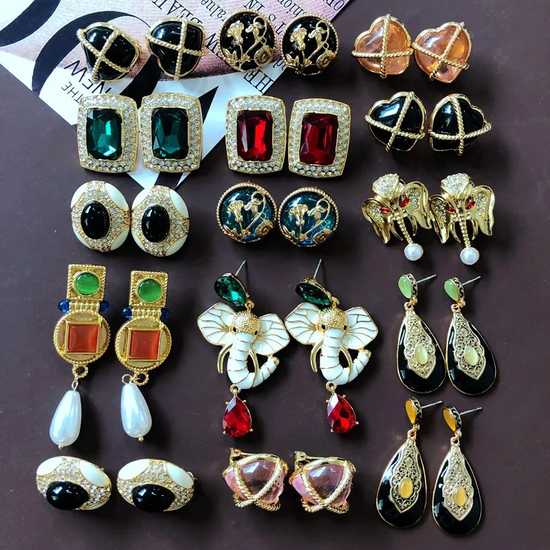 

2023 New Plated Gold Tail Strand Gemstone Diamond, Antique Silver Needle Ear Clip, Multi-colored Stone Enamel Earrings