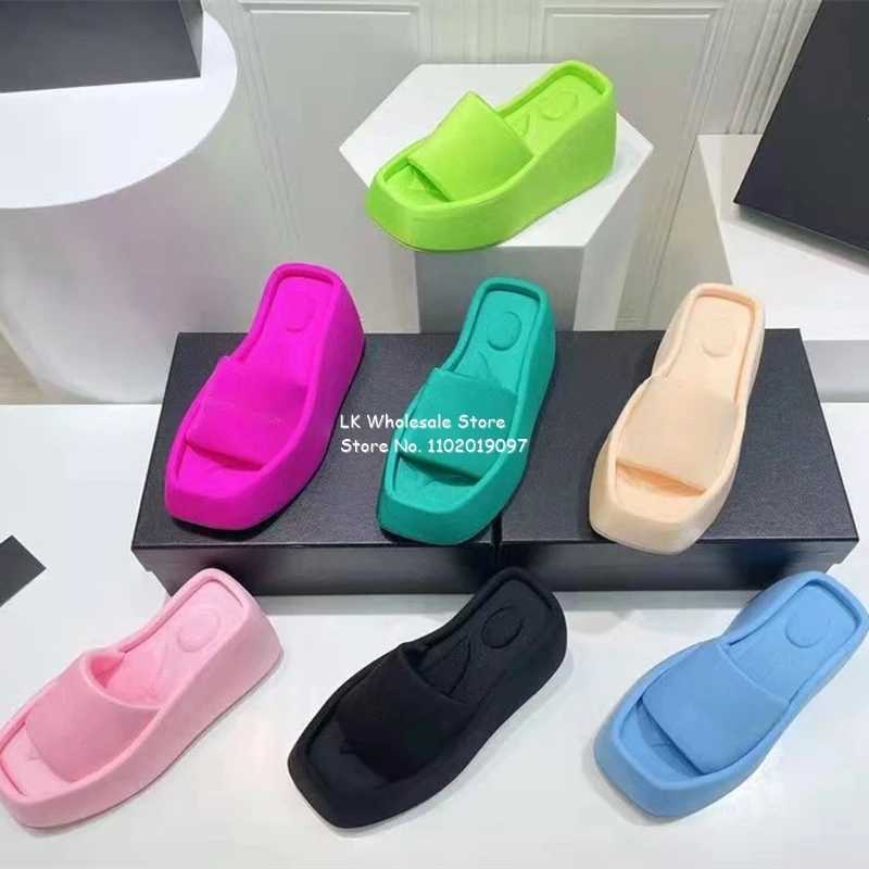 

New Women Shoes Summer Platform Slippers Soft Flat Flip Flop Sandals Comfort Outdoor Slides Beach Shoes Pink Black Blue Stratch