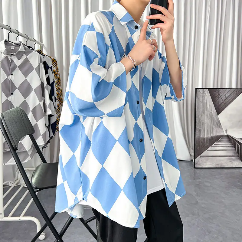 Рубашка мужская в клетку повседневная с заостренным воротником и бриллиантами