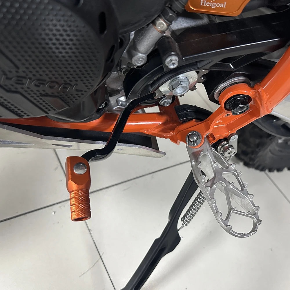 Фото Педаль рычага переключения передач мотоцикла для KTM EXC 300 TPI SX XC XC-W SX-F EXC-F XC-F XCF-W 125 250 350 450 505 EXC300 2024 №2