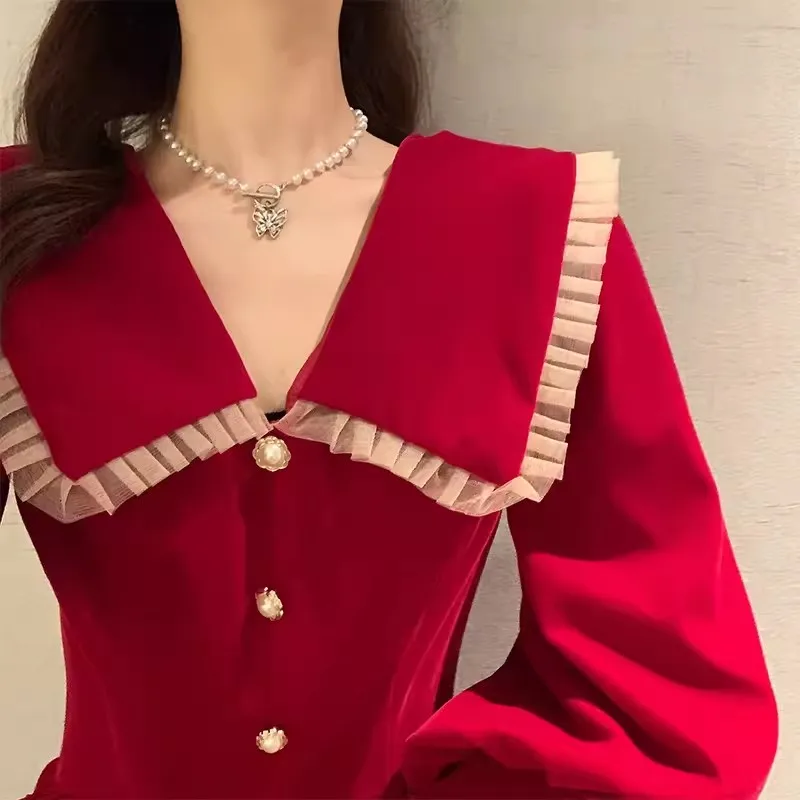 

2023 Spring and Autumn Red Velvet Dress