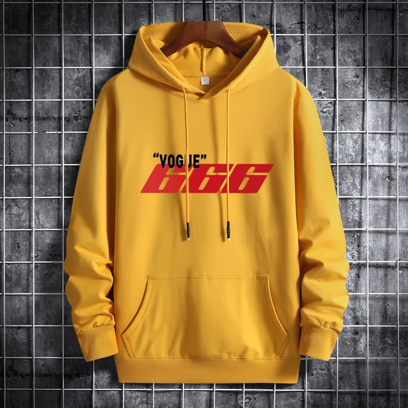 

Hoodies & Sweatshirts