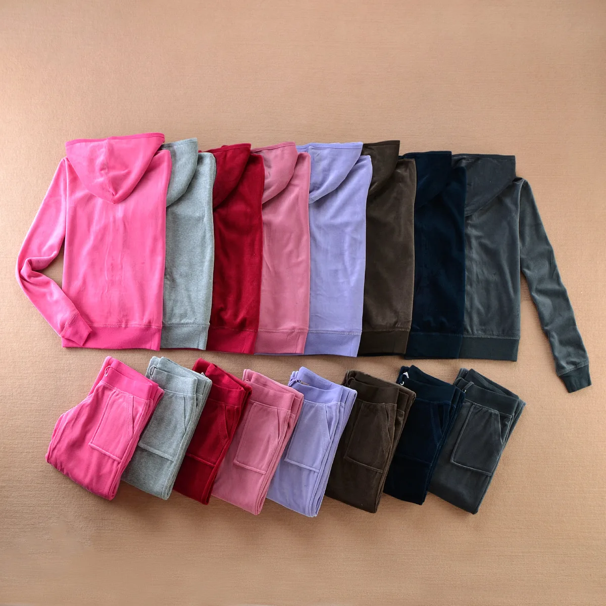 

Женский спортивный костюм из 2 предметов, однотонный Повседневный Спортивный костюм из кофты на молнии с капюшоном и брюк с бархатной подкл...