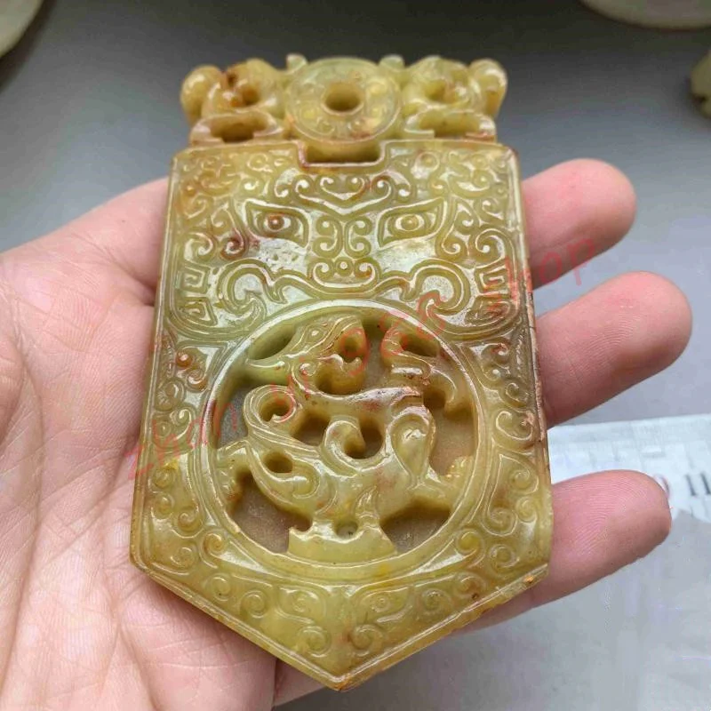 

Animal facial pattern Green Dragon token, Exquisite old-fashioned jade pendant