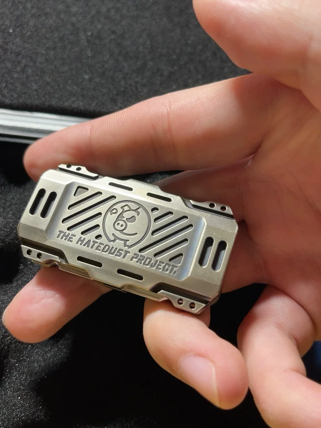 Mackie CP2s Hatred Pig Co фирменный белый медный материал из нержавеющей стали