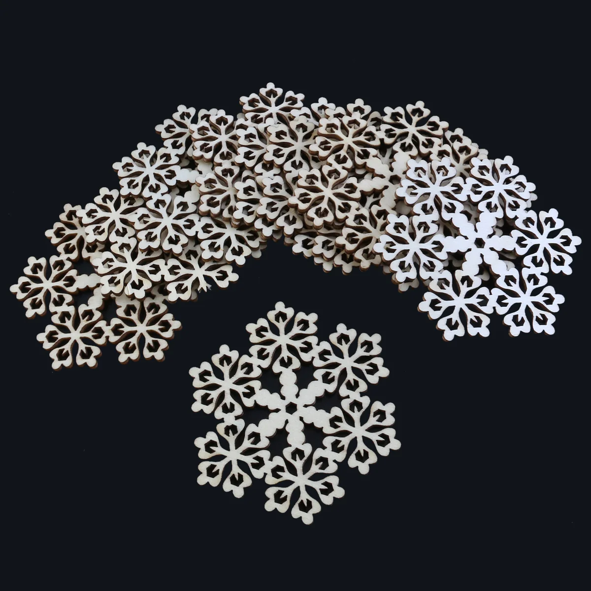 

10pcs Christmas Ornaments Hanging Snowflake Xmas Decorations with 10pcs Ropes