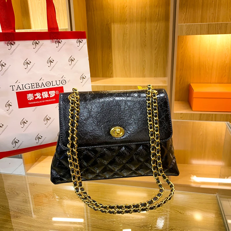 

Женская дизайнерская сумка через плечо, женская сумка через плечо, простая модная вместительная сумка из искусственной кожи на цепочке с камнями в клетку, 2022