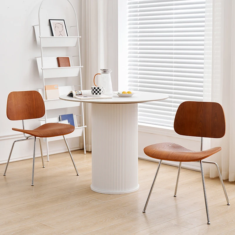 Обеденный стул в скандинавском стиле современный минималистичный деревянный