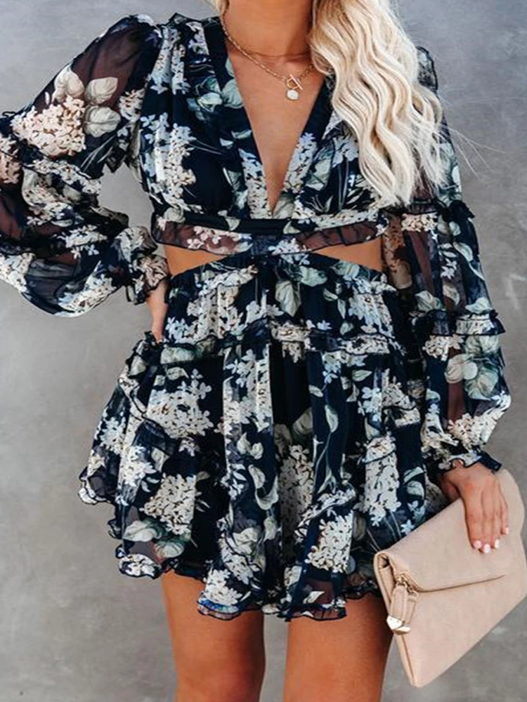 Элегантное шифоновое платье с цветочным принтом и длинным рукавом