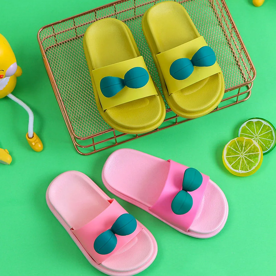 

Slippers for Boys Girls Kids Summer Beach Cartoon Slippers Cute Baby Shoes Home Soft Non-Slip Cute Children Slippers