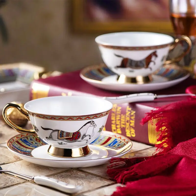 

Coffe Cups Set Ceramic Mug Porcelain Teaware Luxury Gift Bone China Wedding Decoration Drinkware Small Luxury Coffee Cup