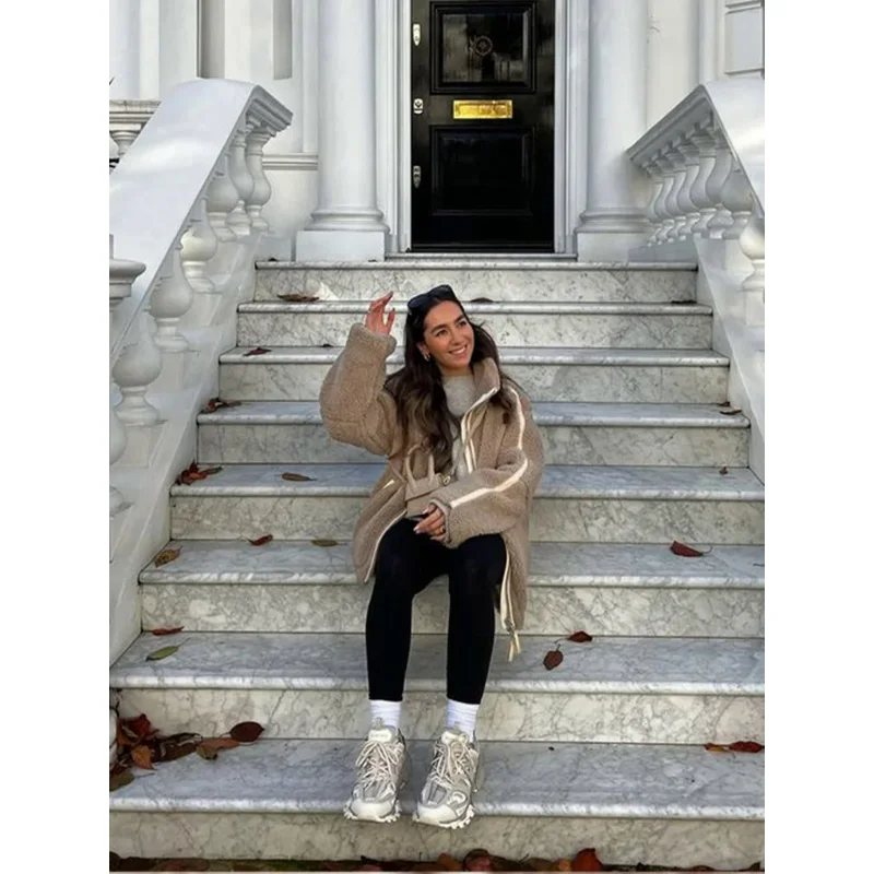 Рисунок 5 - Куртка женская оверсайз с длинным