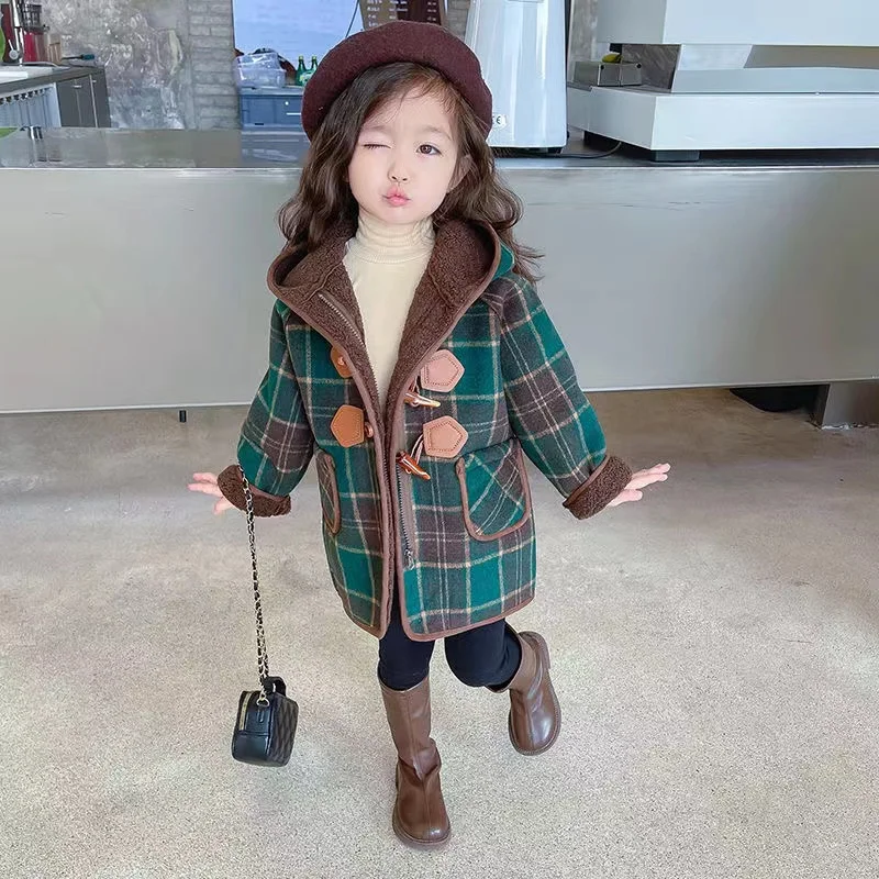 

Шерстяное пальто для девочек, куртка, хлопковая верхняя одежда, 2022 клетчатая теплая утепленная бархатная зимняя высококачественная детская одежда