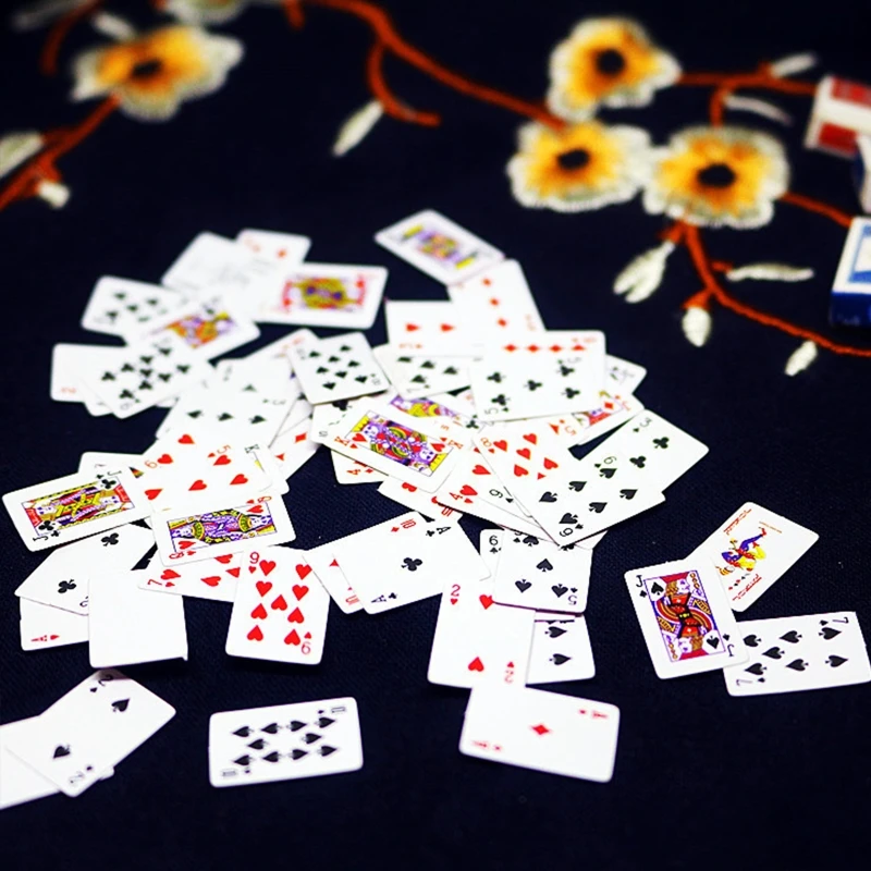 Верстаки 1 5x см бумажные покерные карты для путешествий праздничные вечевечерние