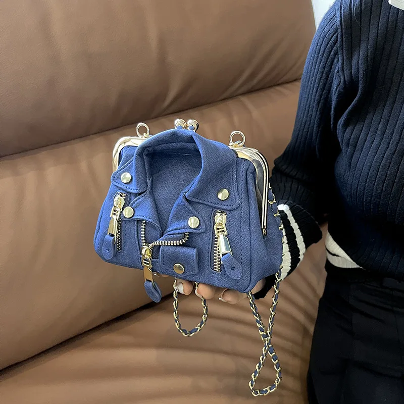 

Small shoulder Bag For Women Cute Clothes Shape Crossbody Bag For Girls Fashion Rivet Girl's Shoulder Chain Bag Women's Bag